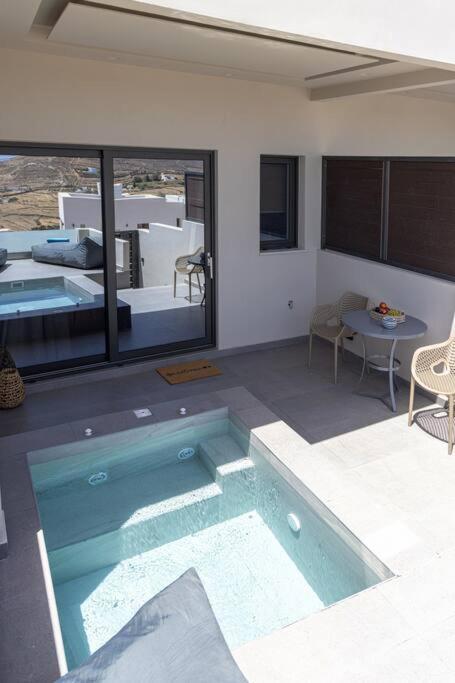 Pearl Suites And Villa Tinos Ngoại thất bức ảnh